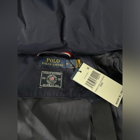 2022 USA Team Olympic Hooded
Puffer Jacket - Picture 5 of 11